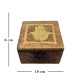 Caja Cuadrada de Madera Artesana con Símbolos Espirituales